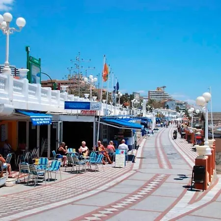 Family In Private Urbanisation With Large Community Pool * Benalmadena
