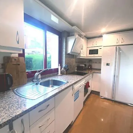 Family In Private Urbanisation With Large Community Pool * Benalmadena