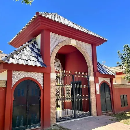 Family In Private Urbanisation With Large Community Pool Villa